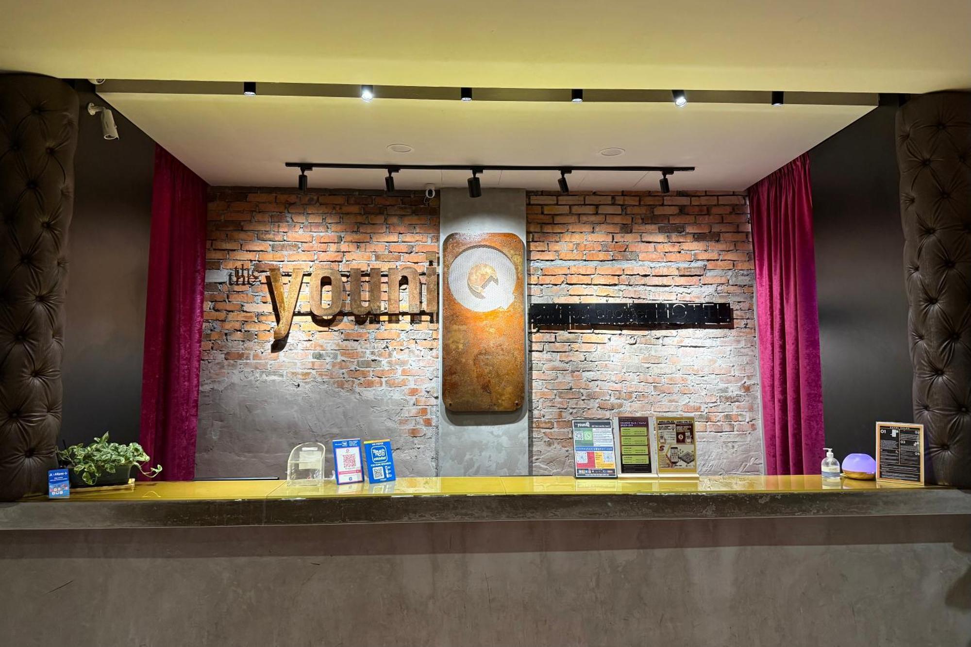 The Youniq Hotel, Klia T1, Klia T2 Sepang Exterior photo