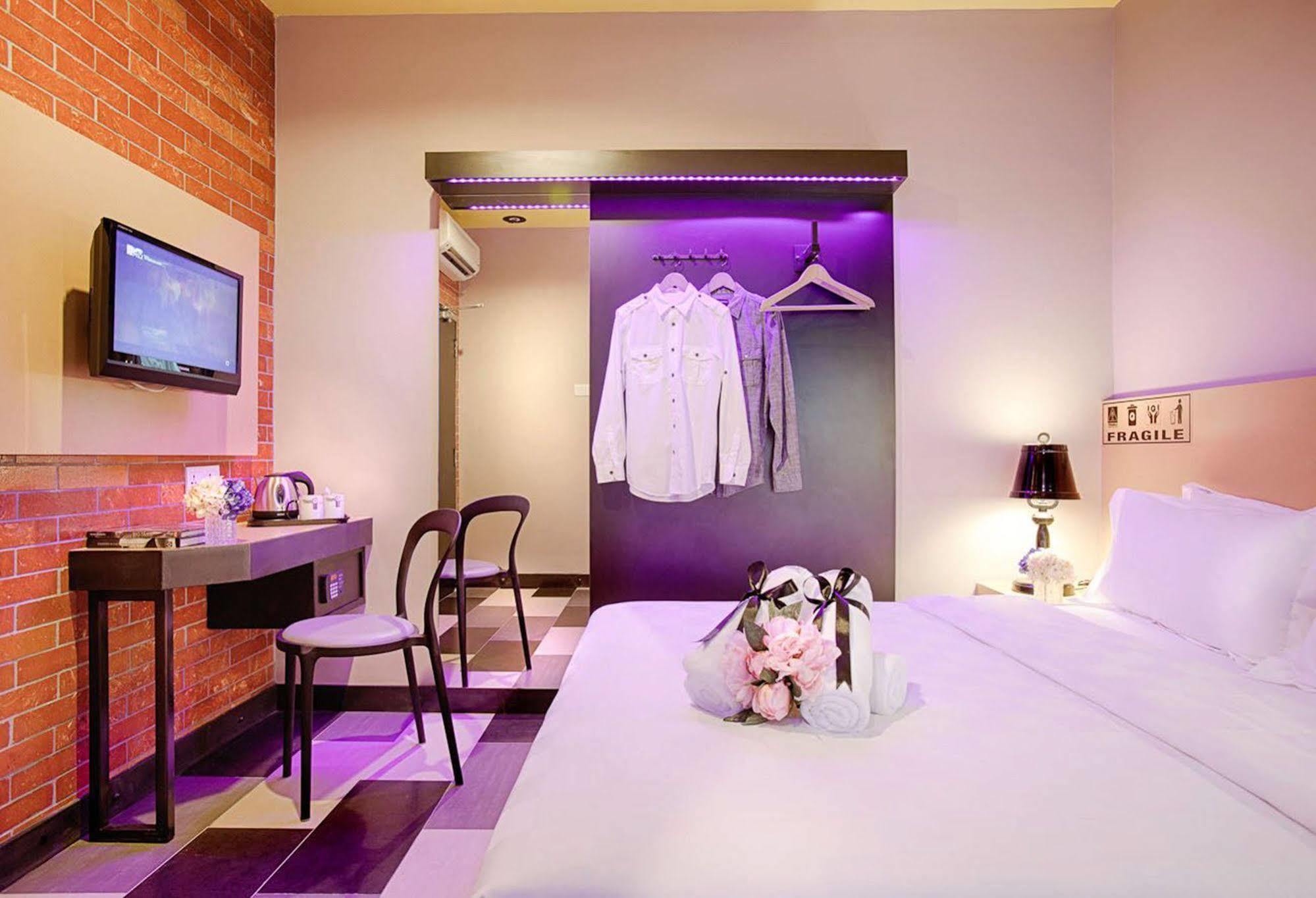 The Youniq Hotel, Klia T1, Klia T2 Sepang Exterior photo